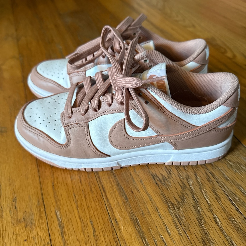 Nike Women's Rose and White Sneakers - Picture 2 of 3